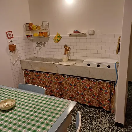 アパート La Casa Di Nonna Angela *